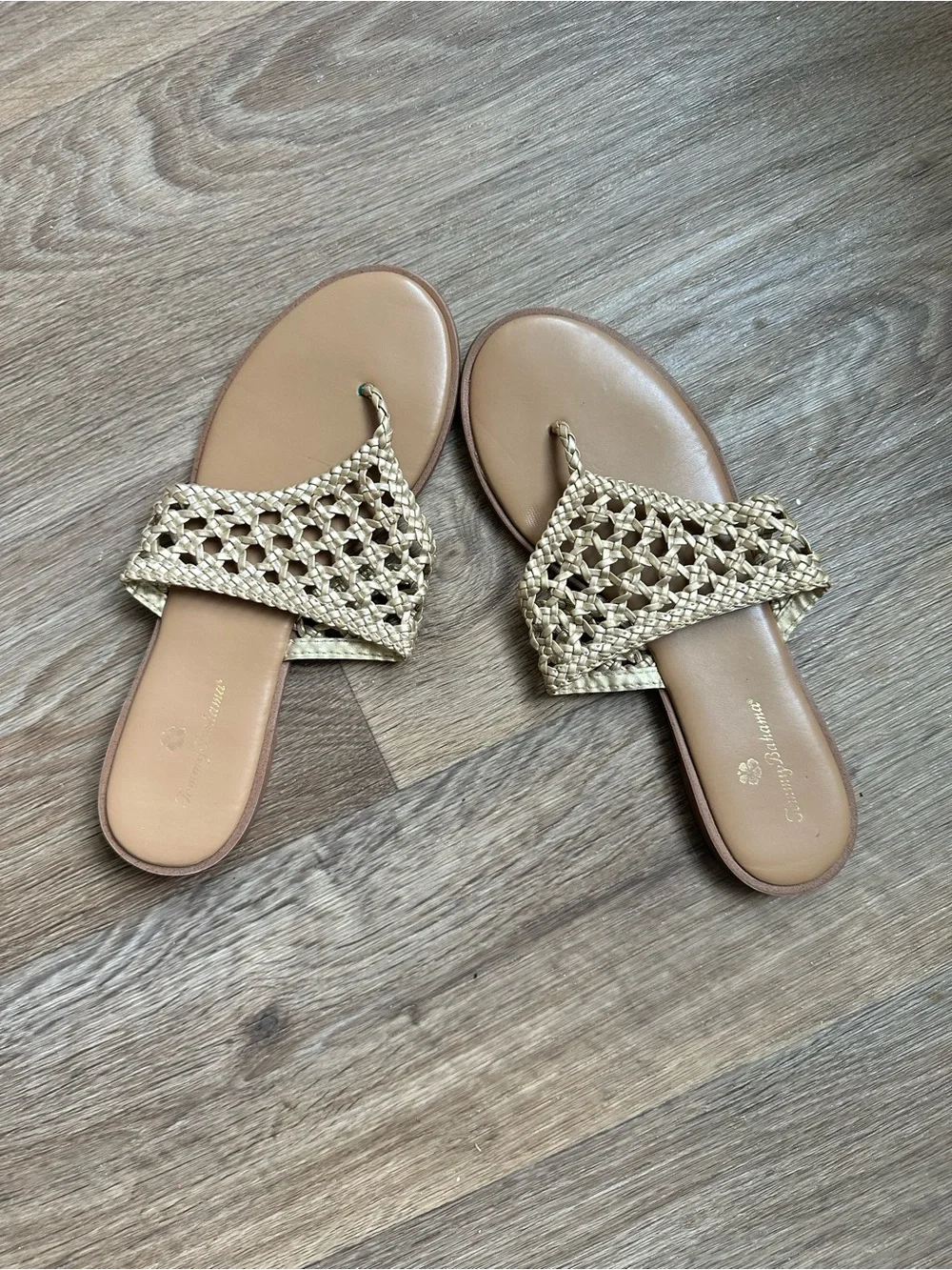 Tommy Bahama Women’s Gold Woven Thong Sandals Slip On Flip Flops Casual